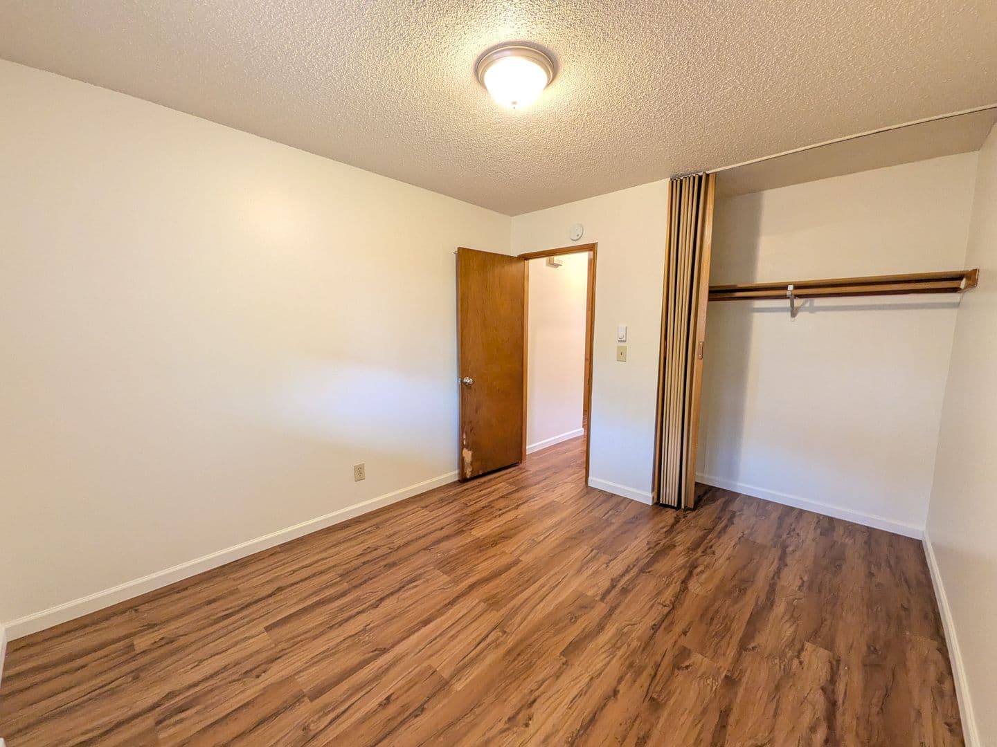 Vancouver Apartment: 7403 Tennessee Lane
