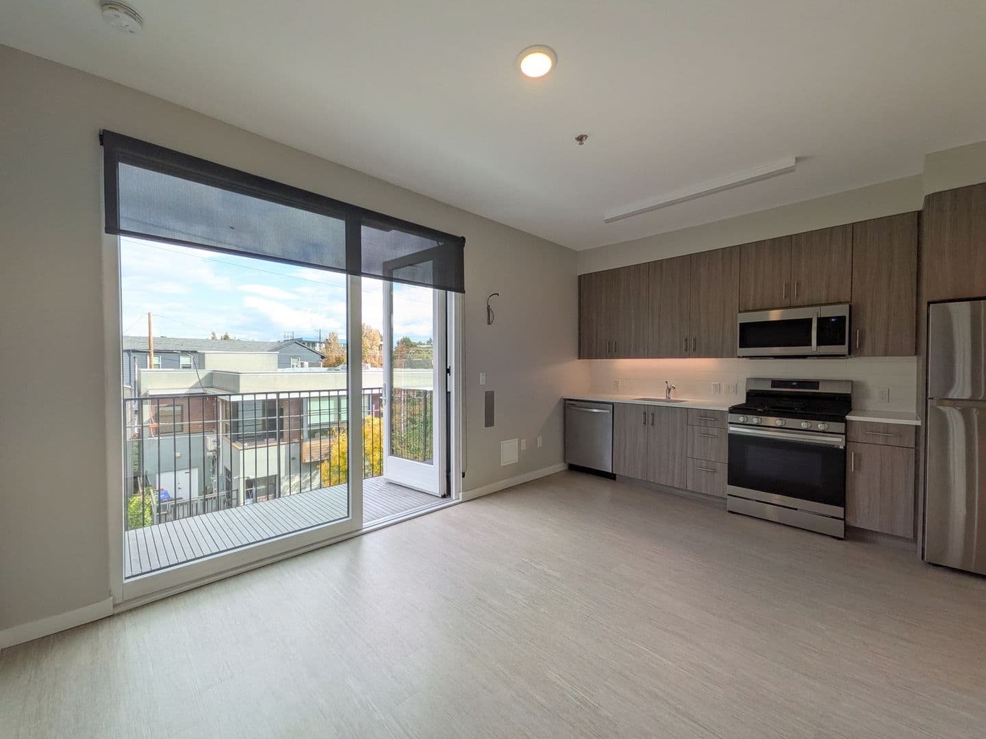 Portland Apartment: 2475 SE 30th Avenue