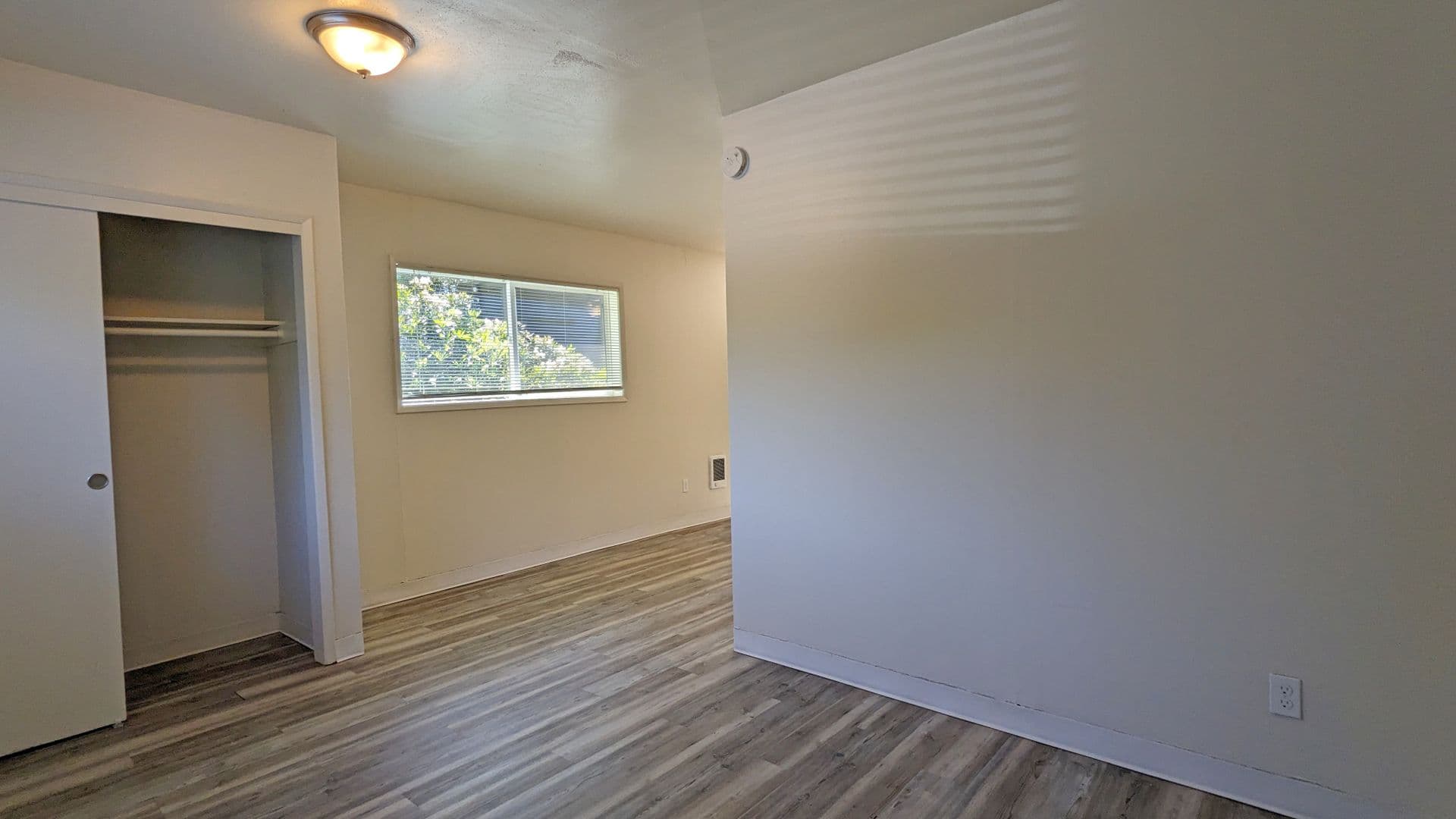 Portland Apartment: 3515 SW 87th Ave. and 3485 SW 87th Ave.