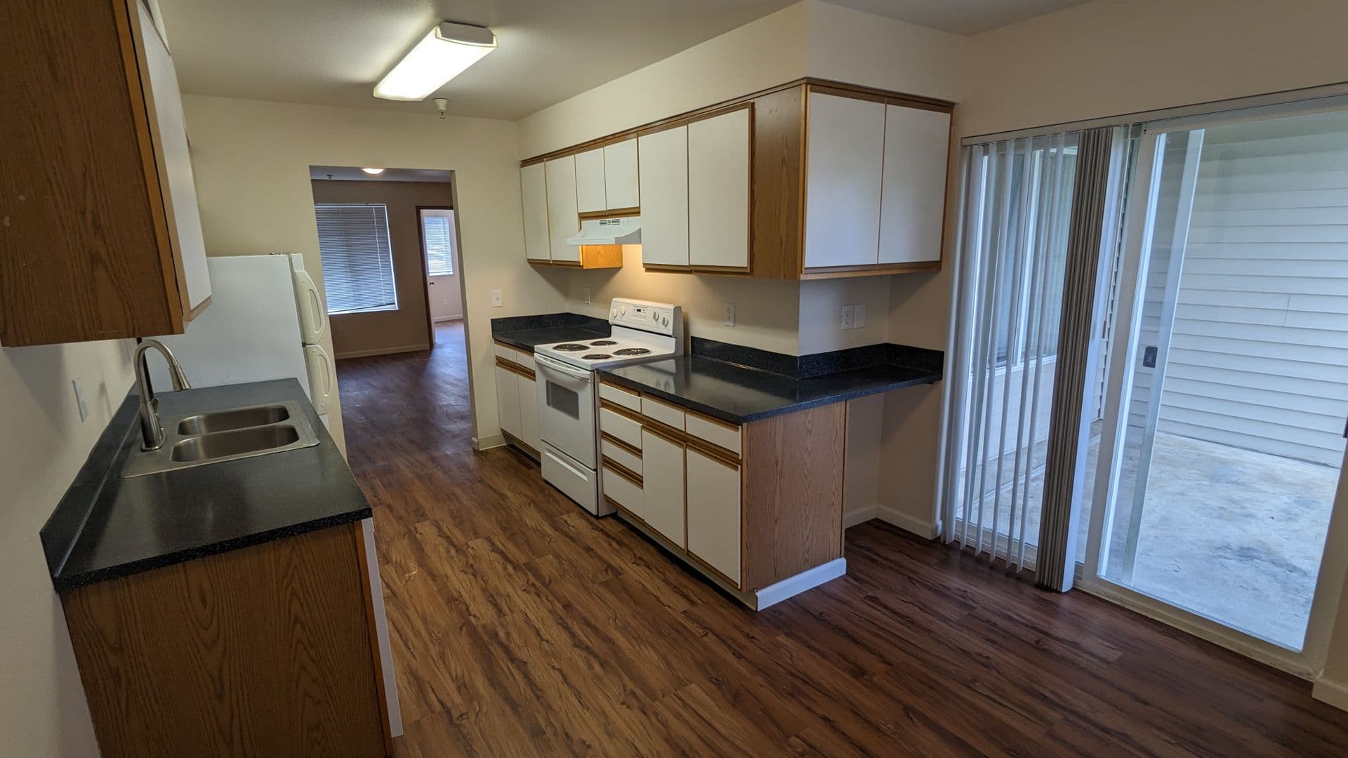 McMinnville Apartment: 1765 SW Tamarack St.