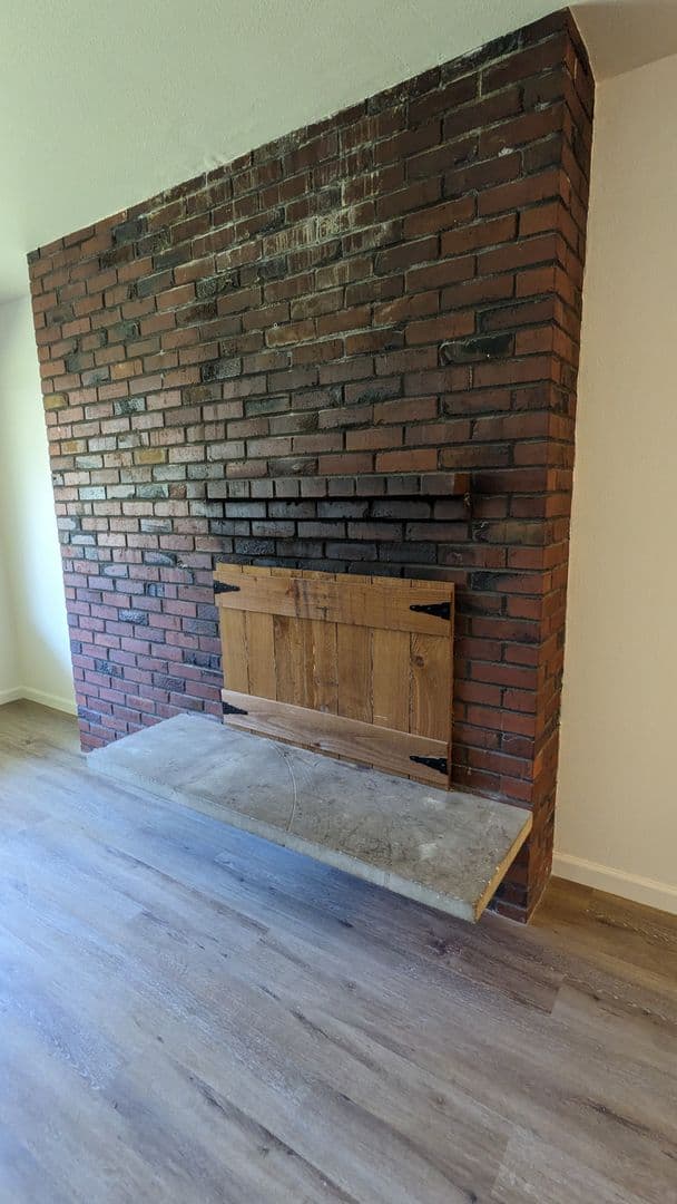Vancouver Apartment: 7403 Tennessee Lane