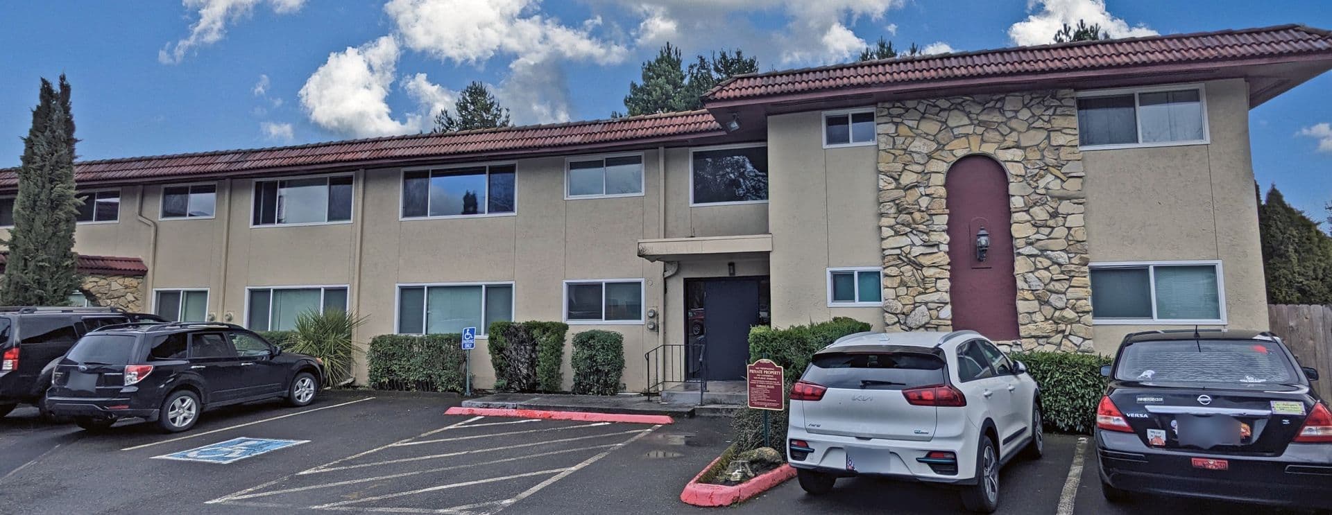 Beaverton Apartment: 6320 SW Lombard Ave