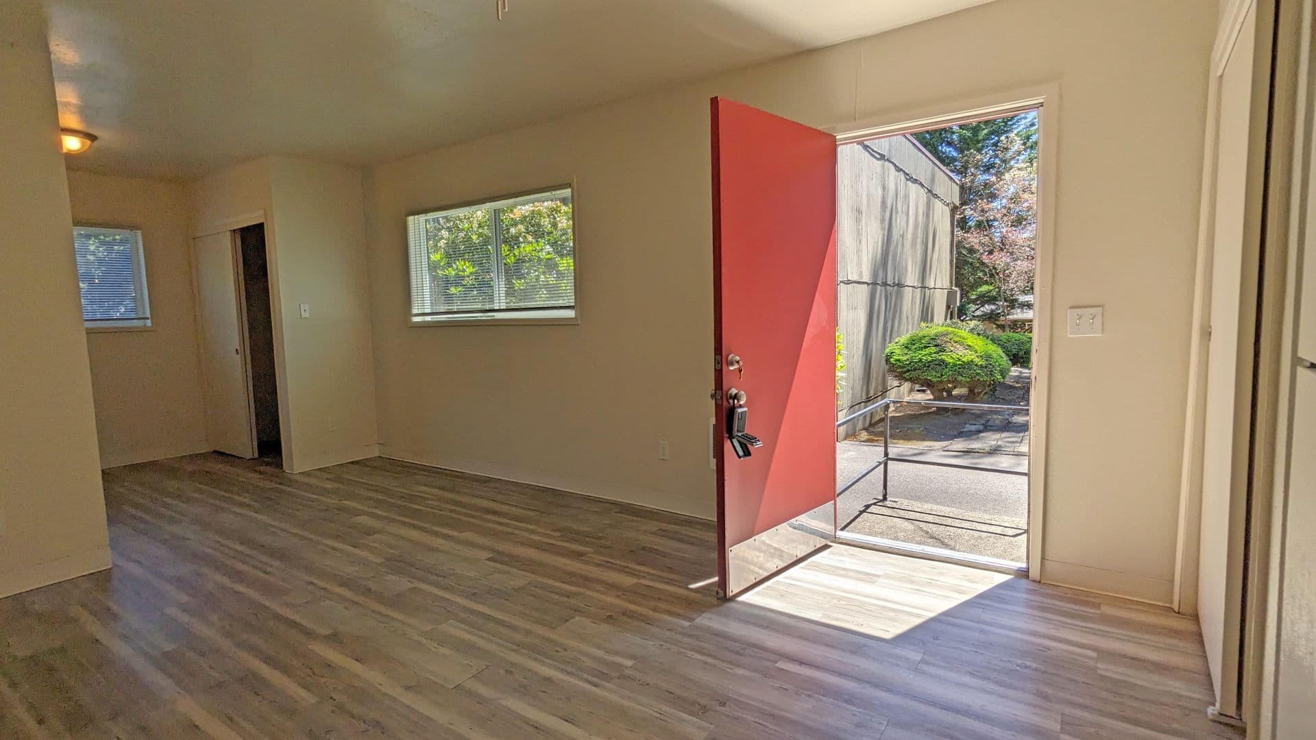Portland Apartment: 3515 SW 87th Ave. and 3485 SW 87th Ave.