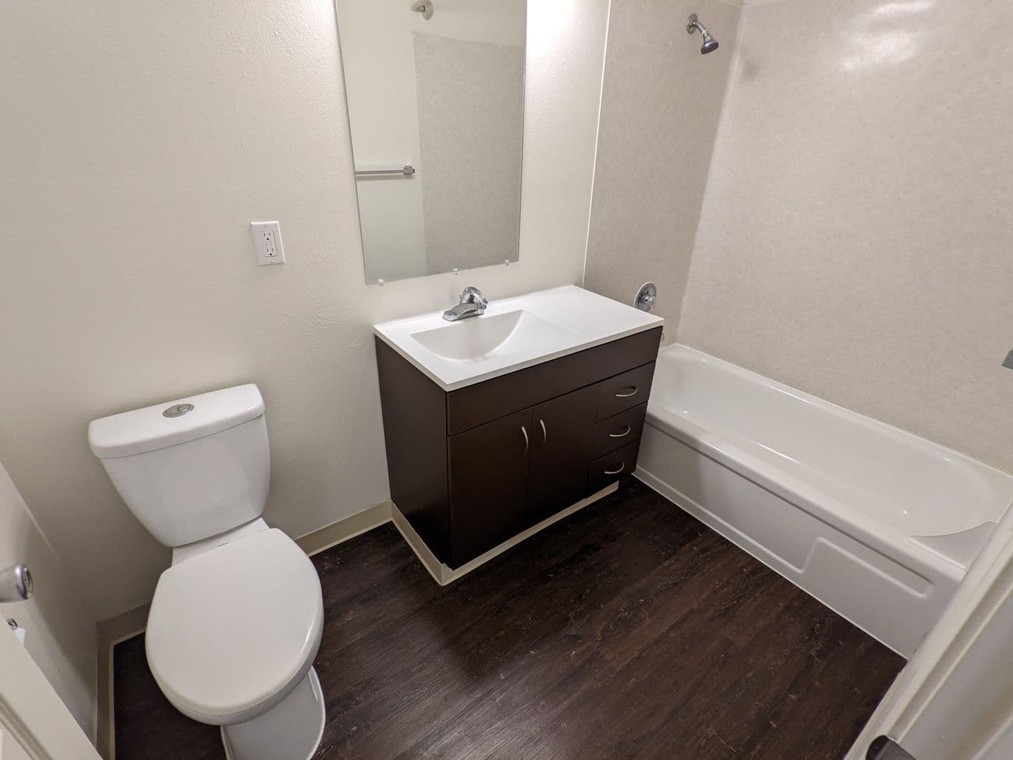 Beaverton Multiplex: 4450 SW Stoddard Drive