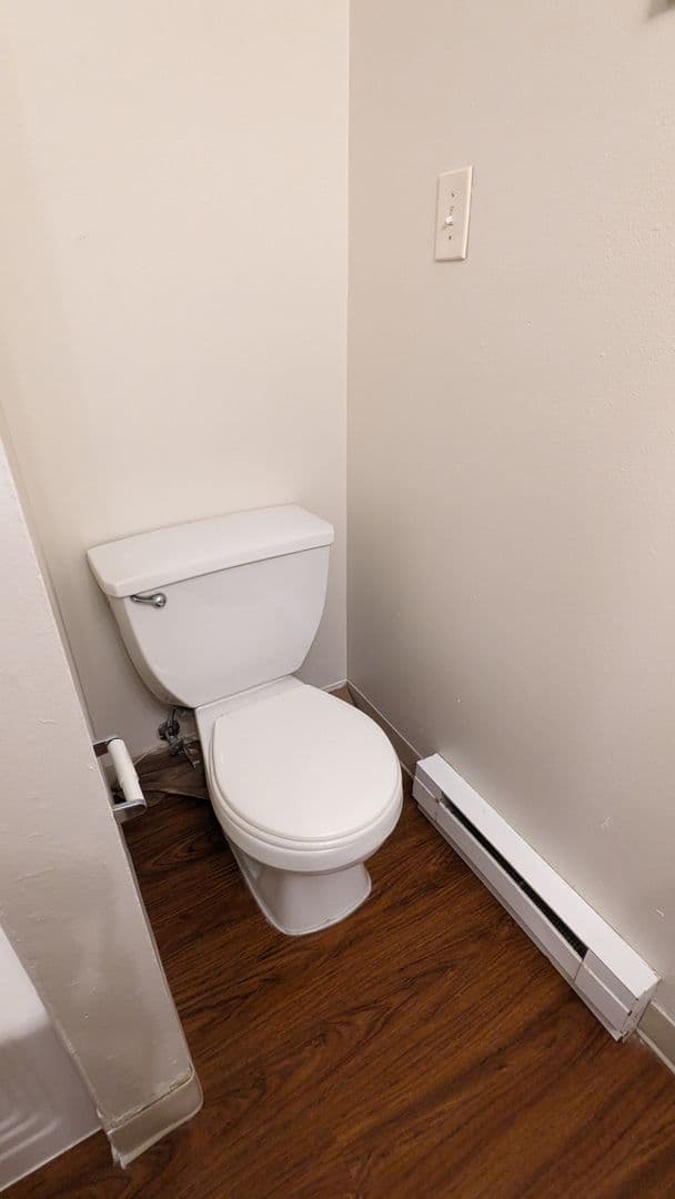 Portland Apartment: 3515 SW 87th Ave. and 3485 SW 87th Ave.