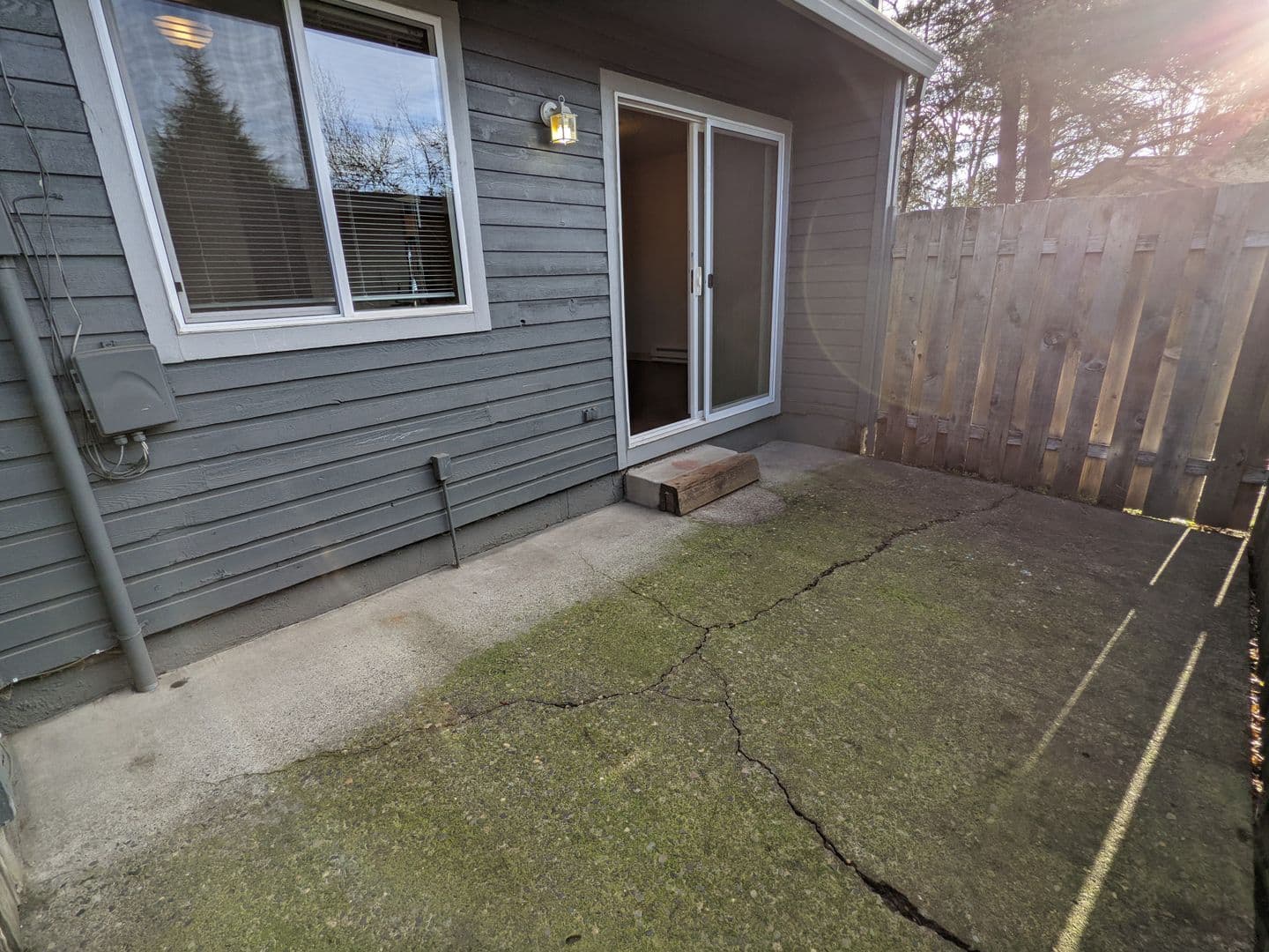 Beaverton Multiplex: 4450 SW Stoddard Drive