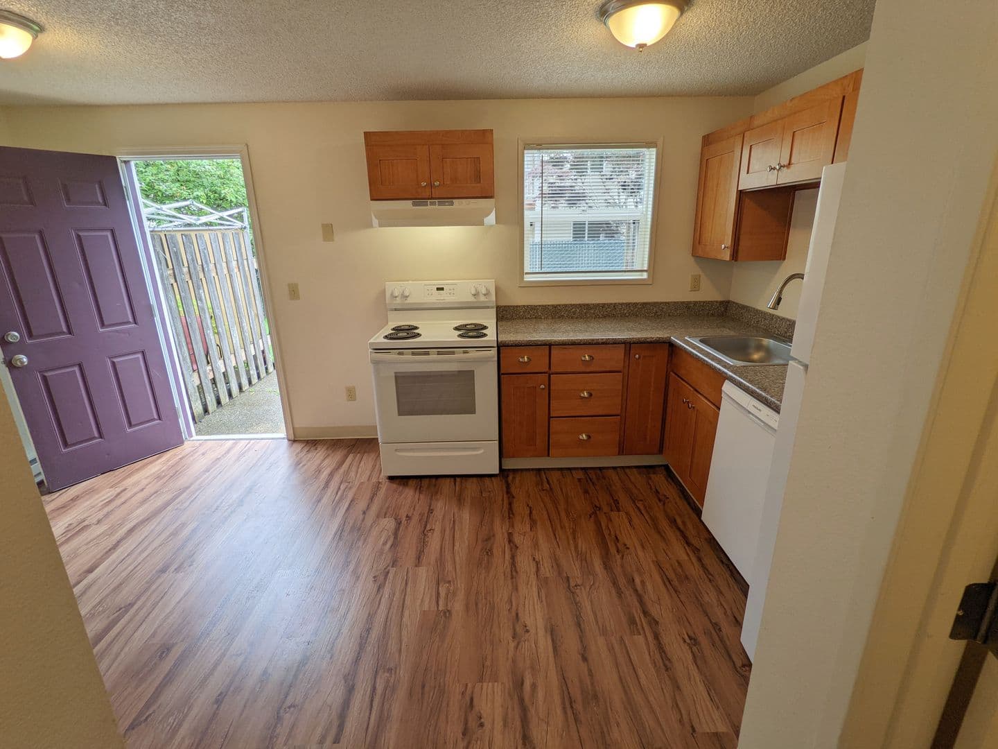 Vancouver Townhome: 15912 SE 2nd Street