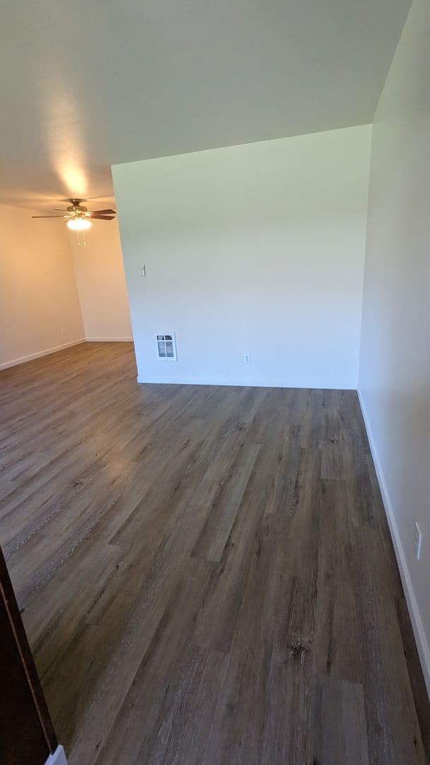 Vancouver Apartment: 7403 Tennessee Lane