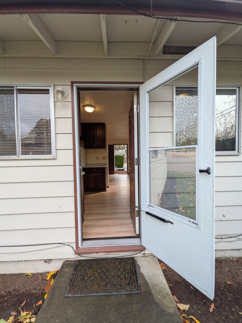 Beaverton Apartment: 13145 SW Jenkins Rd