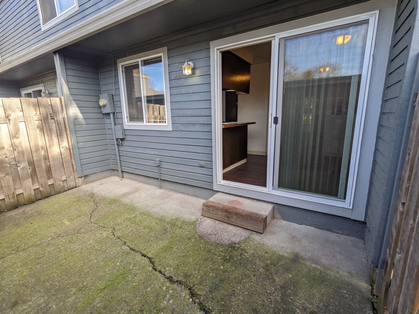 Beaverton Multiplex: 4450 SW Stoddard Drive