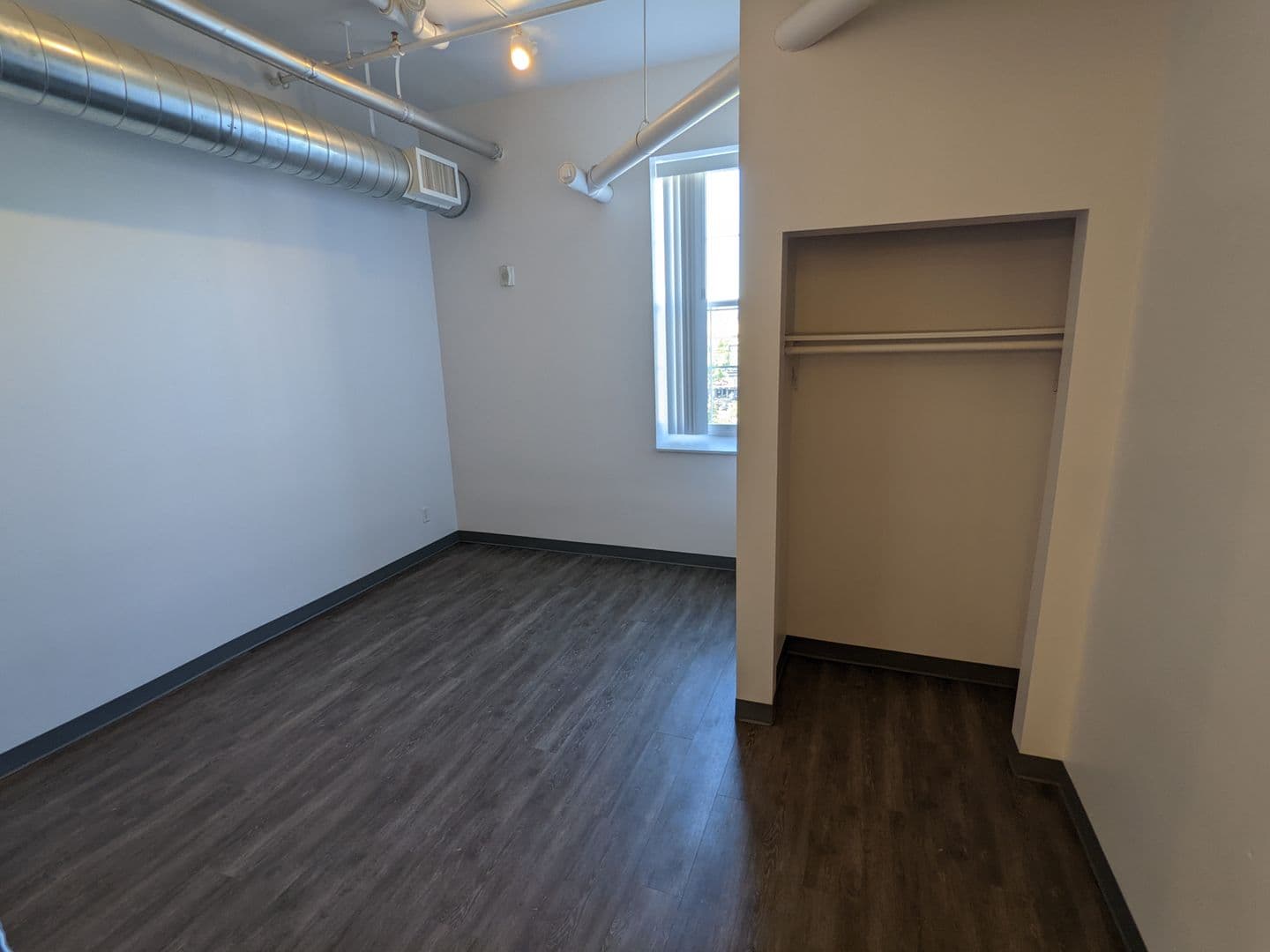 Salem Apartment: 155 Liberty Street NE