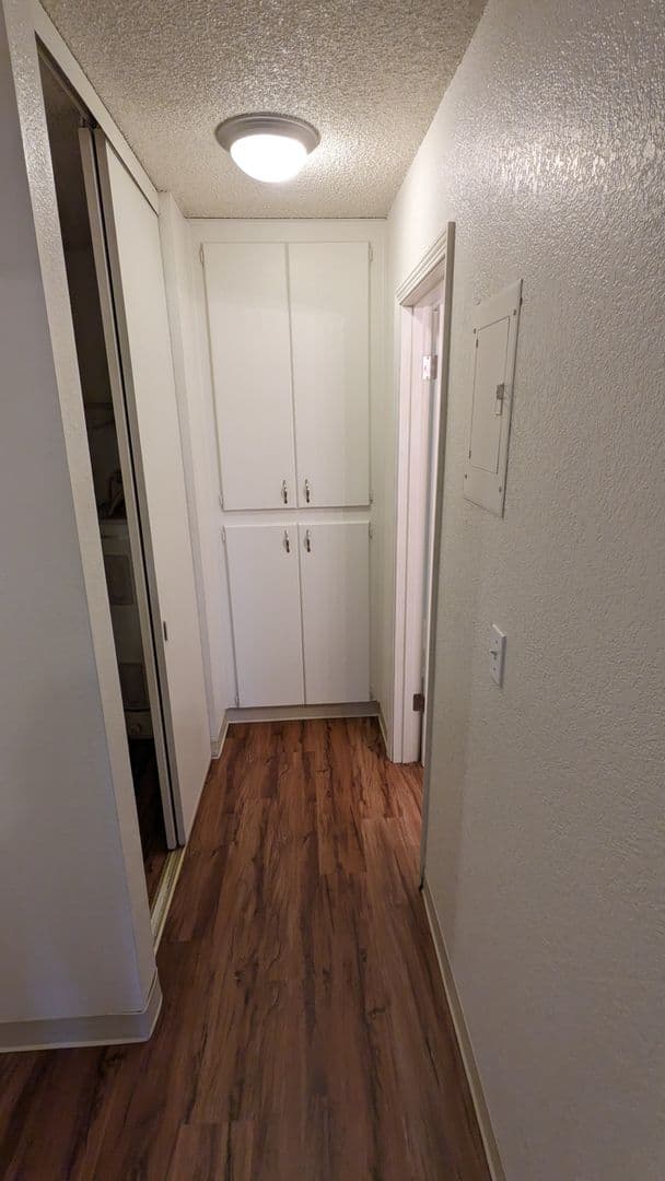 Beaverton Apartment: 6320 SW Lombard Ave