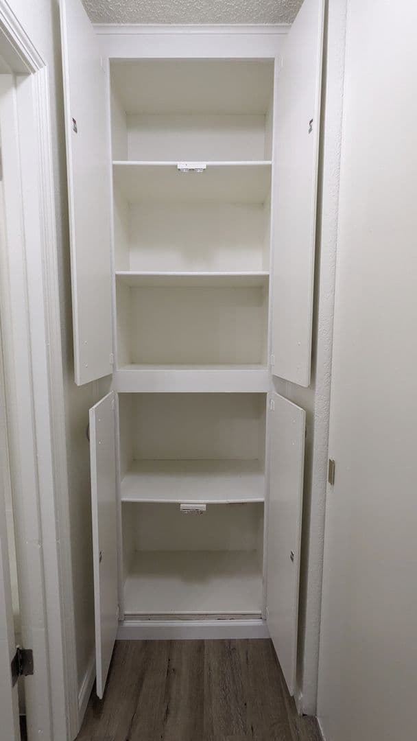 Beaverton Apartment: 6320 SW Lombard Ave