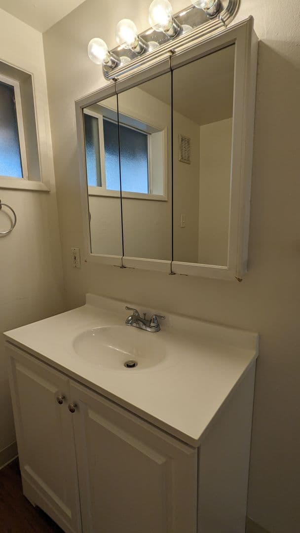 Portland Apartment: 3515 SW 87th Ave. and 3485 SW 87th Ave.