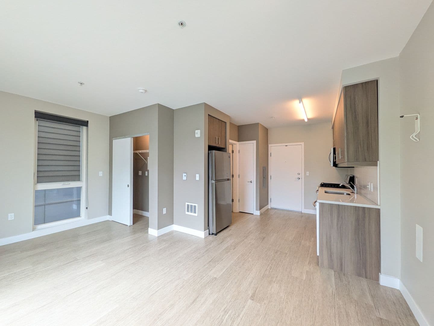 Portland Apartment: 2880 SE Division St