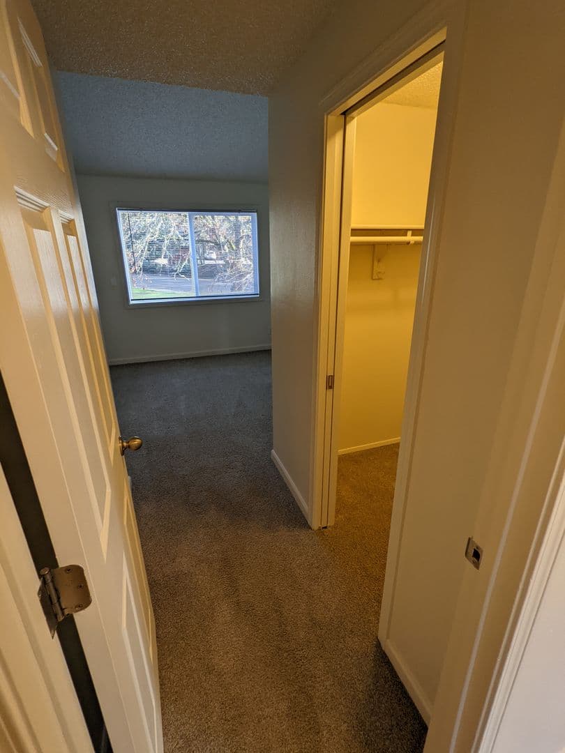Beaverton Multiplex: 4450 SW Stoddard Drive