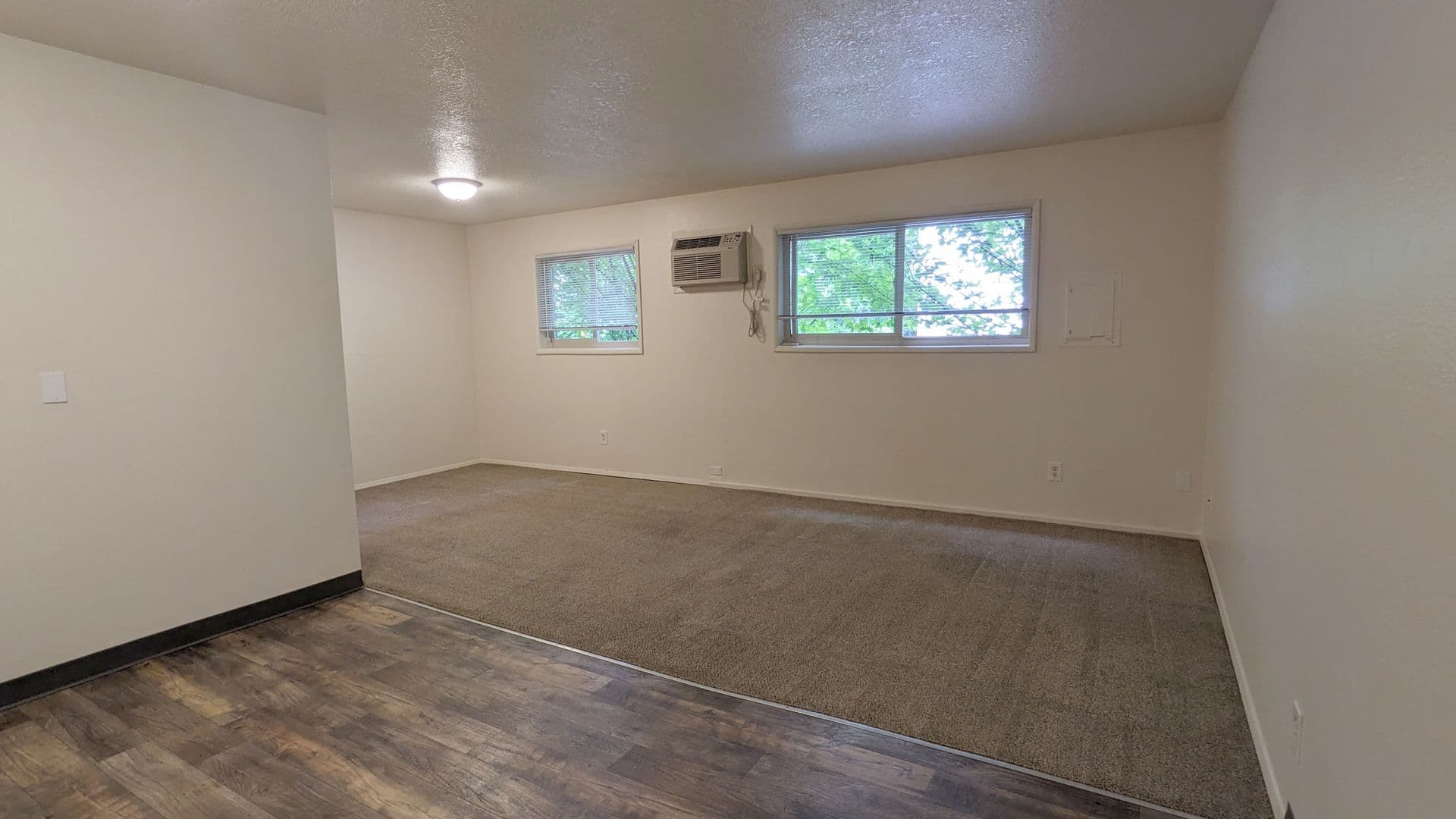 Portland Apartment: 10 S Porter street