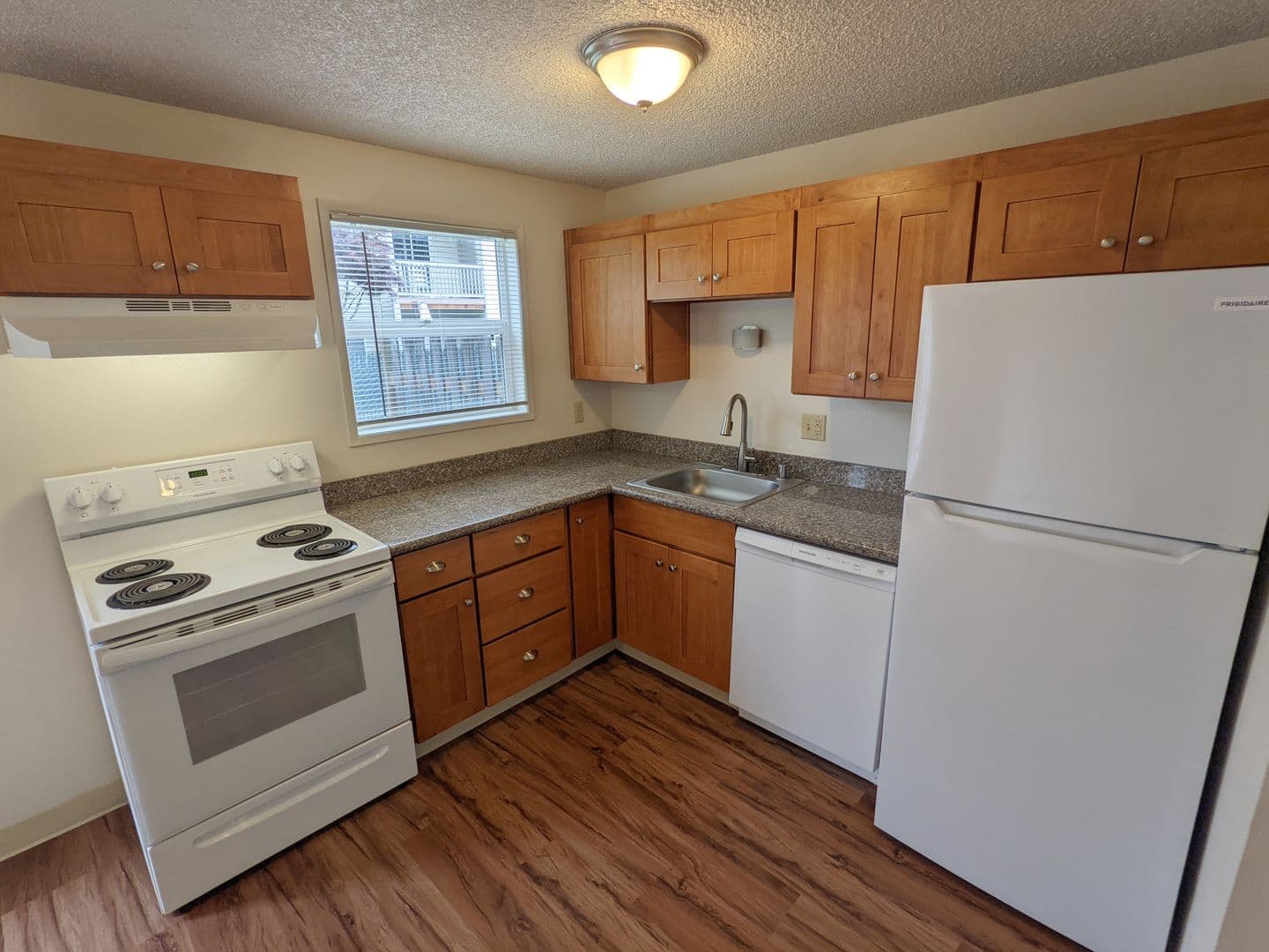Vancouver Townhome: 15912 SE 2nd Street