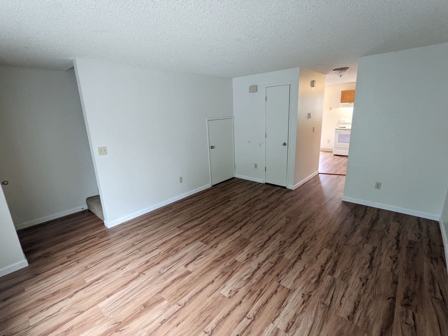 Vancouver Townhome: 15912 SE 2nd Street