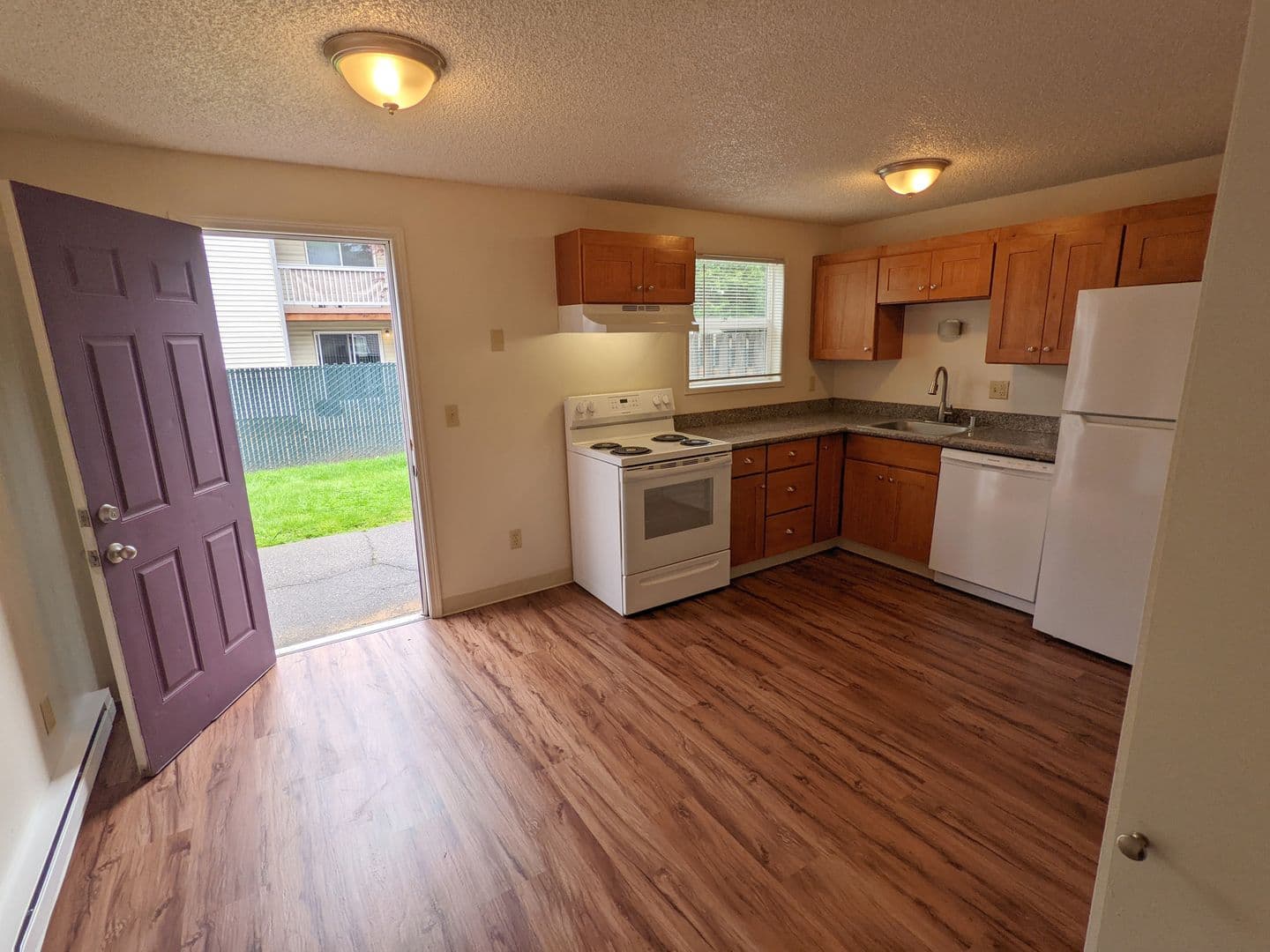 Vancouver Townhome: 15912 SE 2nd Street