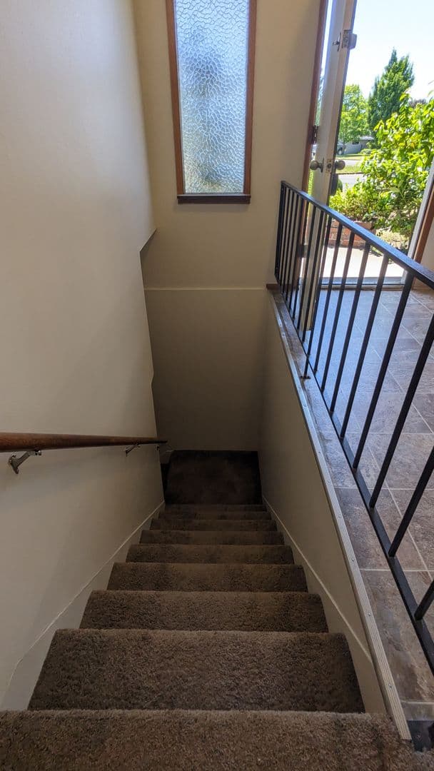 Vancouver Apartment: 7403 Tennessee Lane