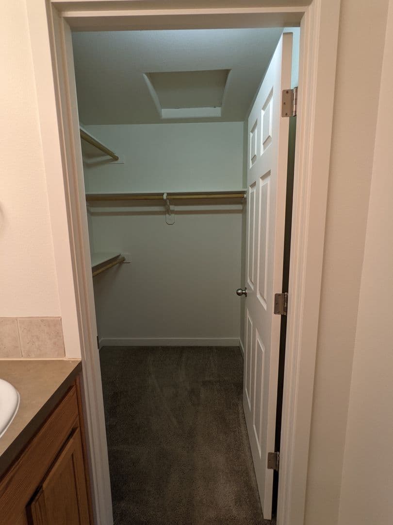 Portland Townhome: 16906 NE Halsey Street
