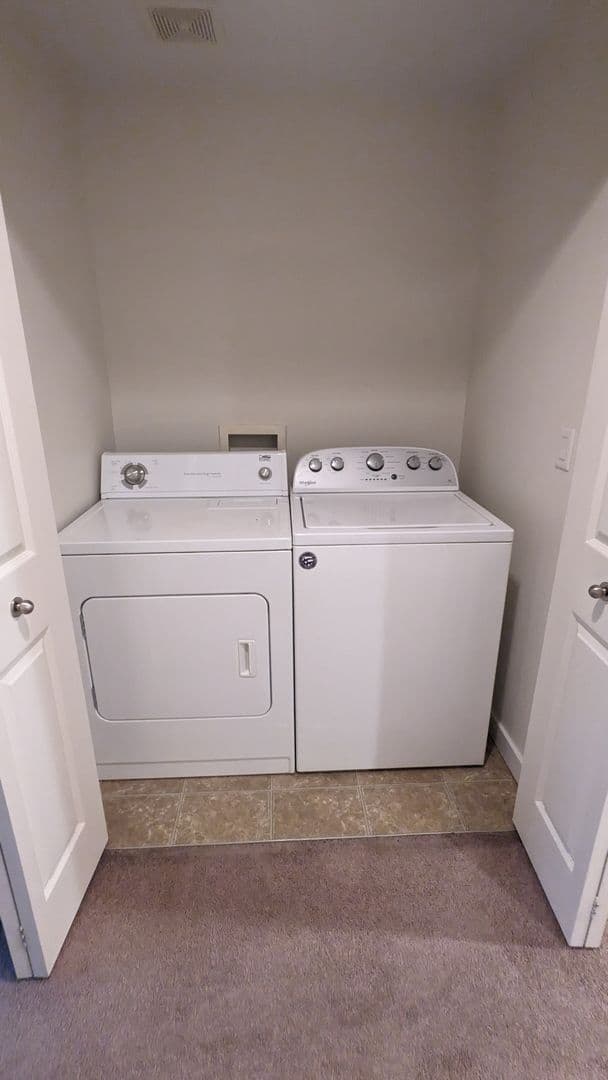 Portland Townhome: 16906 NE Halsey Street