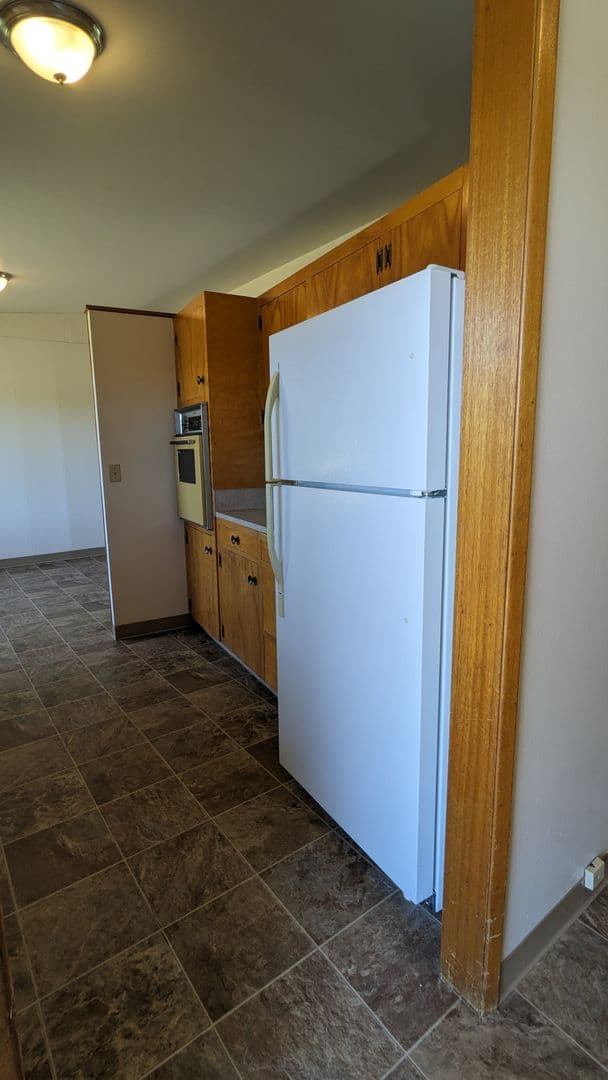 Vancouver Apartment: 7403 Tennessee Lane