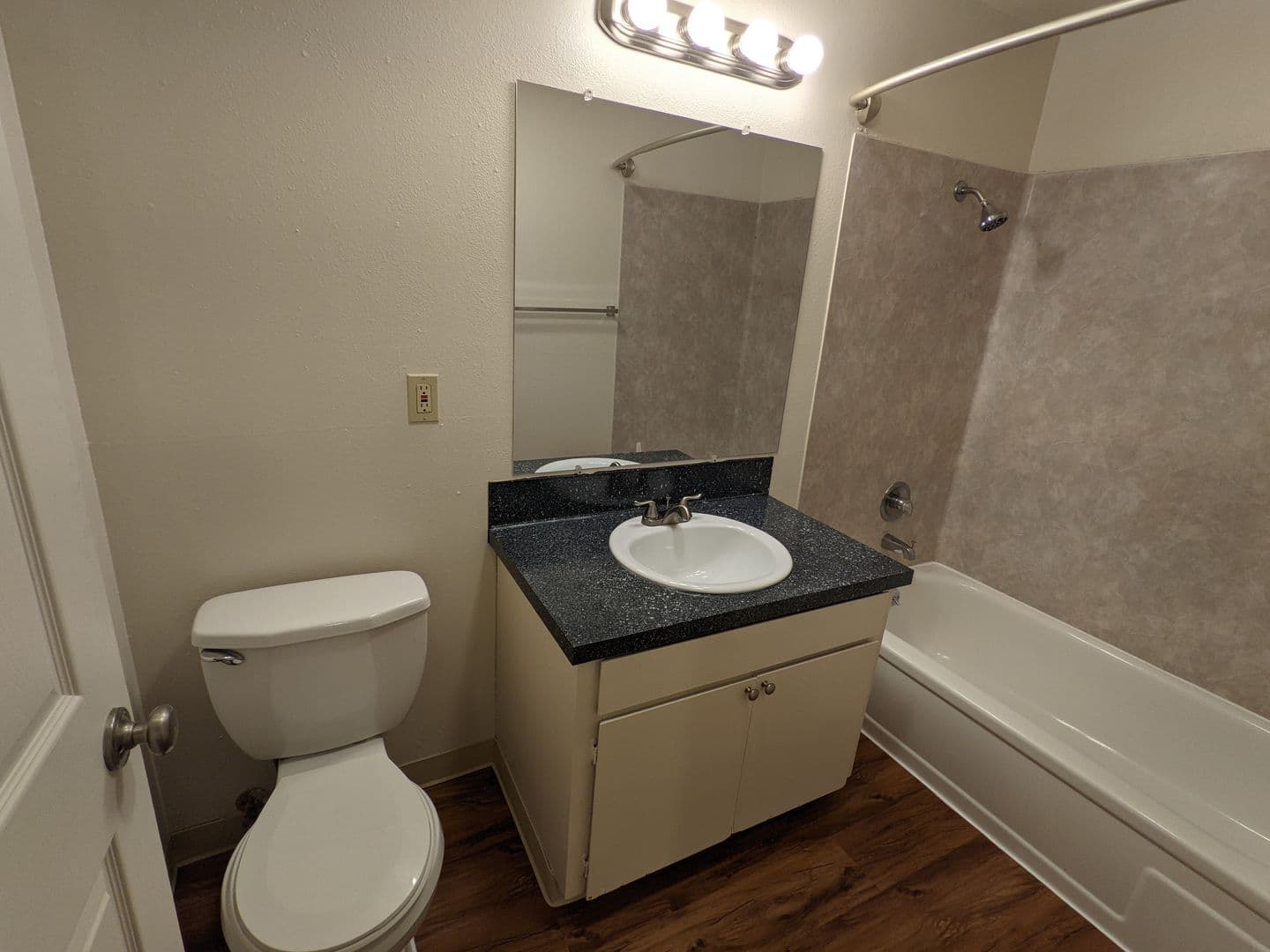 Beaverton Multiplex: 4450 SW Stoddard Drive