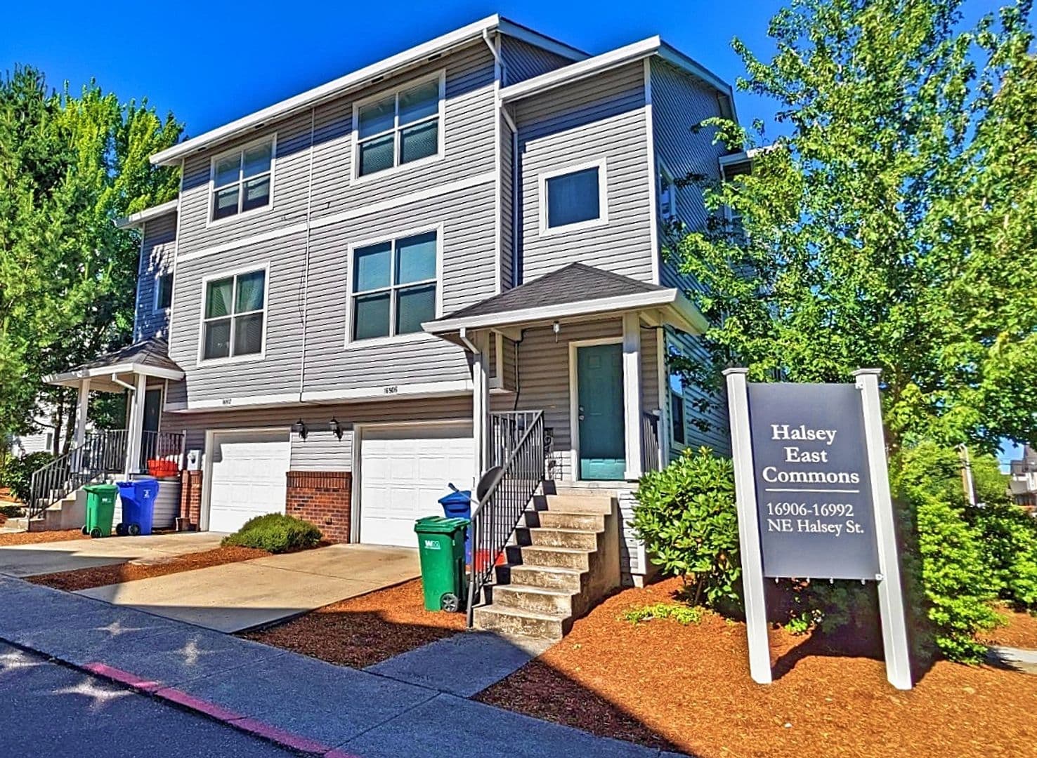 Portland Townhome: 16906 NE Halsey Street