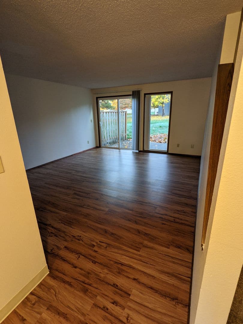 Beaverton Multiplex: 4450 SW Stoddard Drive