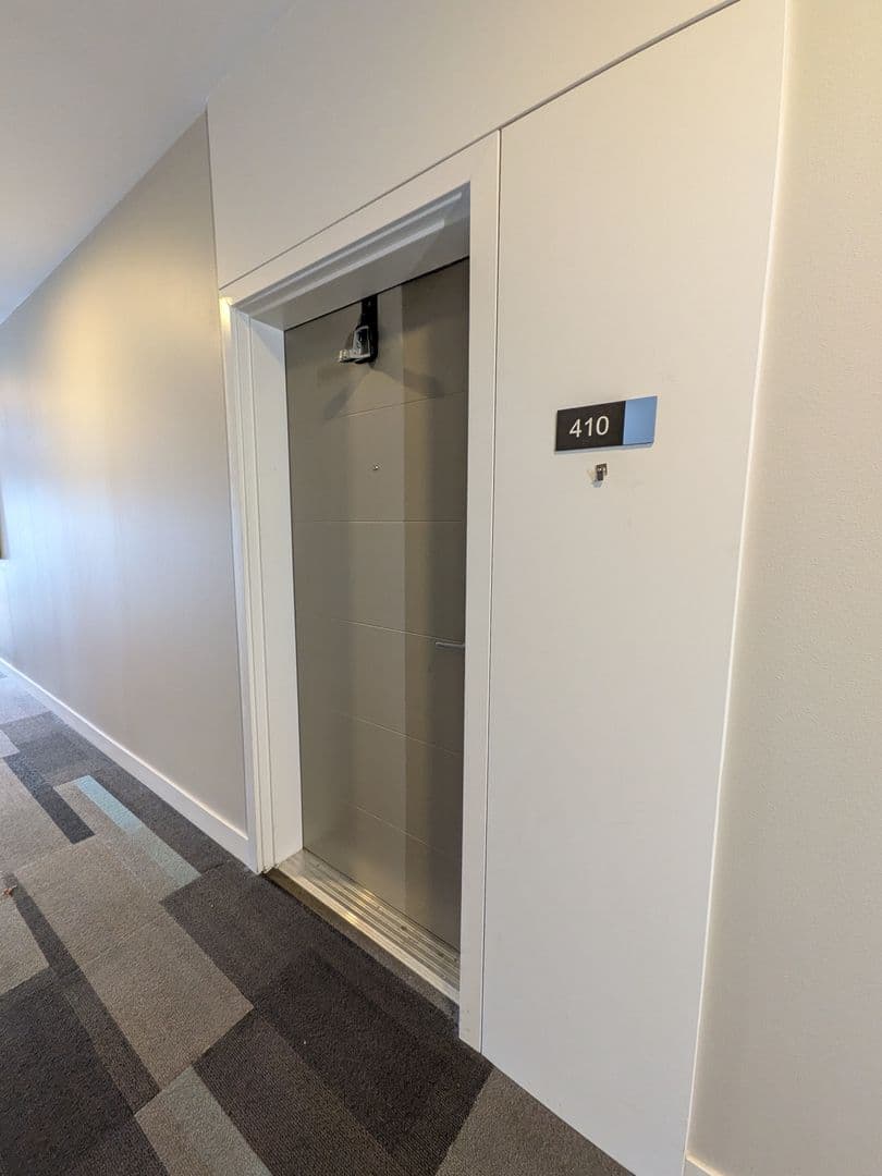 Portland Apartment: 2880 SE Division St