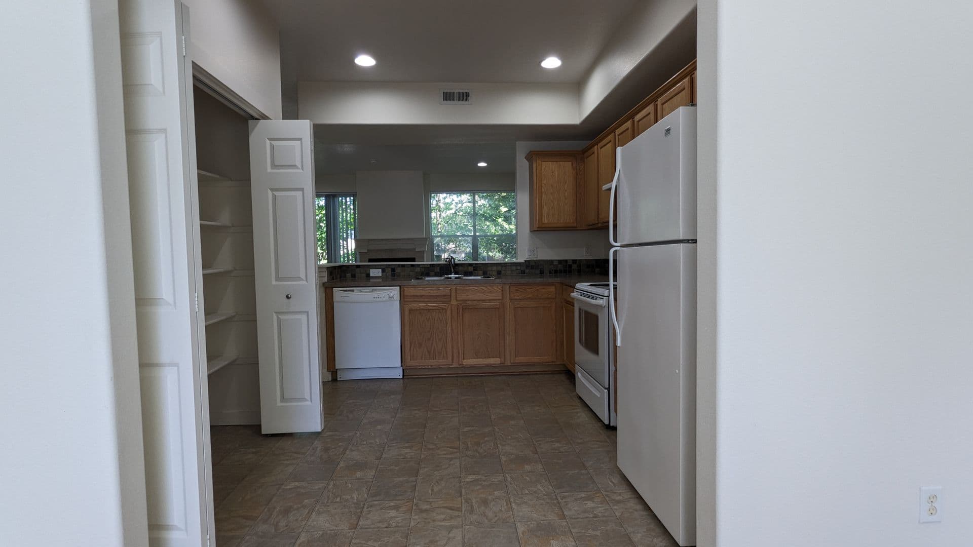 Portland Townhome: 16906 NE Halsey Street