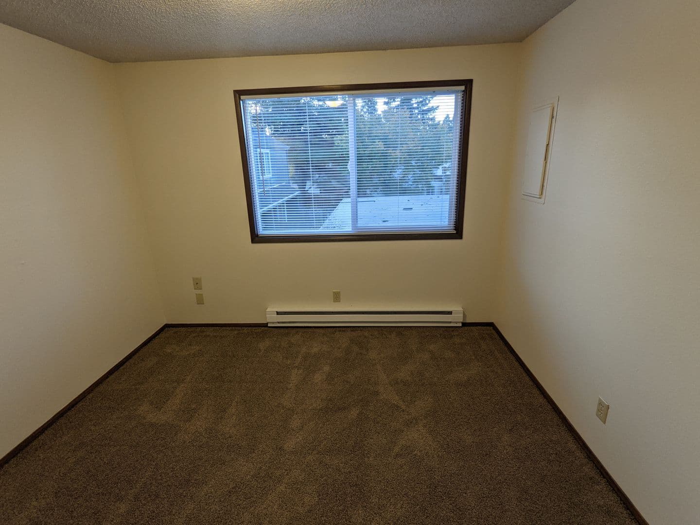 Beaverton Multiplex: 4450 SW Stoddard Drive