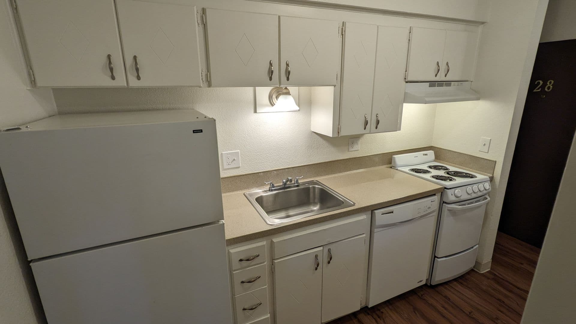 Beaverton Apartment: 6320 SW Lombard Ave