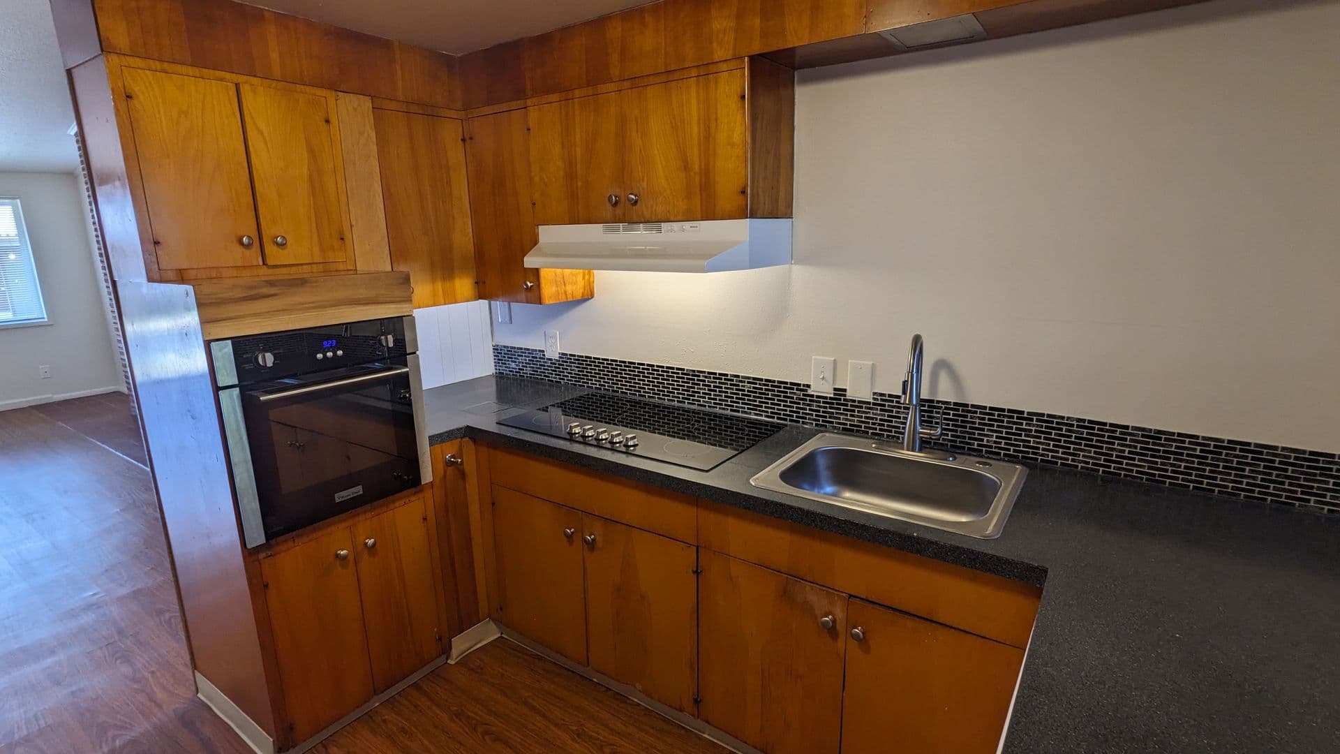 Portland Apartment: 3515 SW 87th Ave. and 3485 SW 87th Ave.