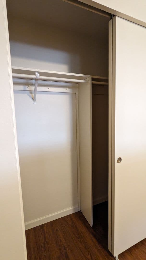 Portland Apartment: 3515 SW 87th Ave. and 3485 SW 87th Ave.