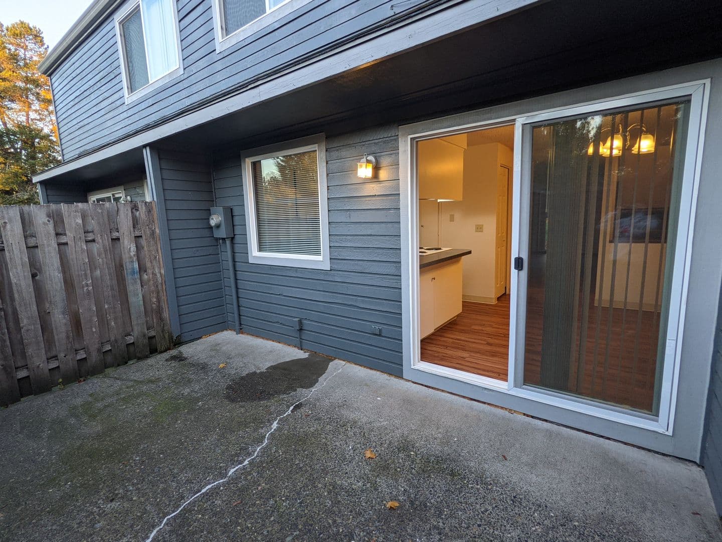 Beaverton Multiplex: 4450 SW Stoddard Drive