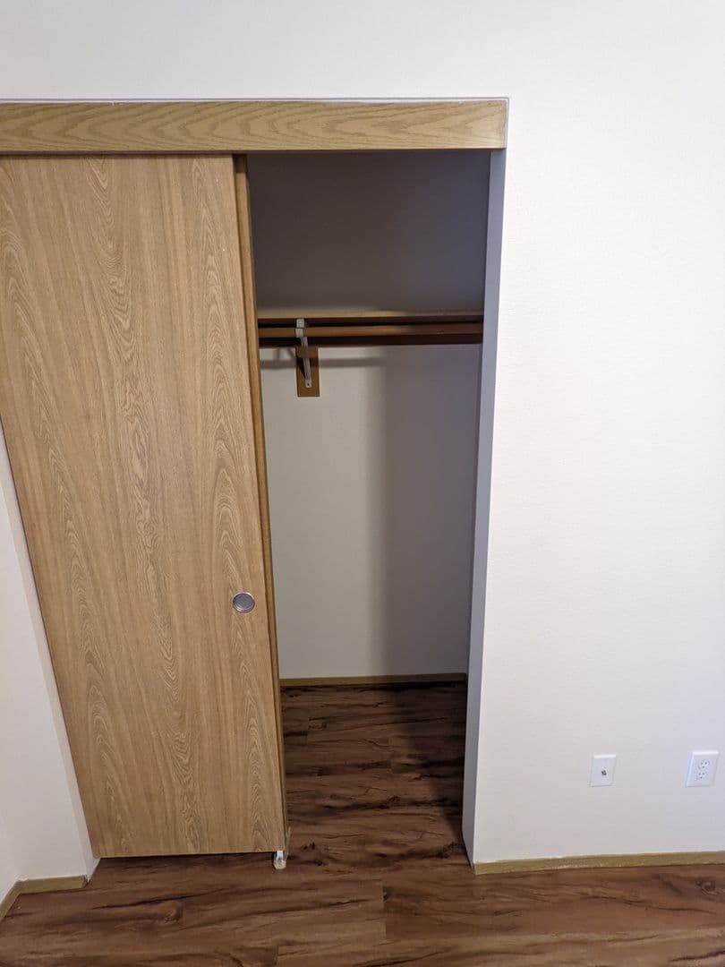 McMinnville Apartment: 1765 SW Tamarack St.