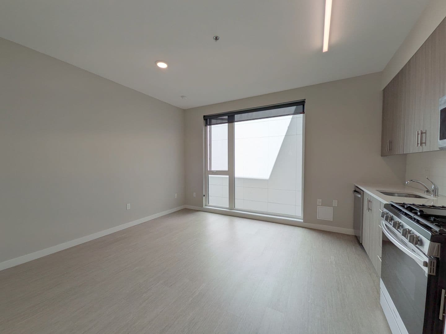 Portland Apartment: 2925 SE Division Street