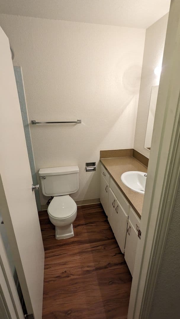 Beaverton Apartment: 6320 SW Lombard Ave