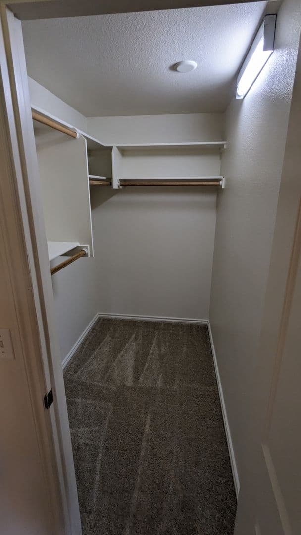 West Linn Apartment: 2781 Lancaster Street