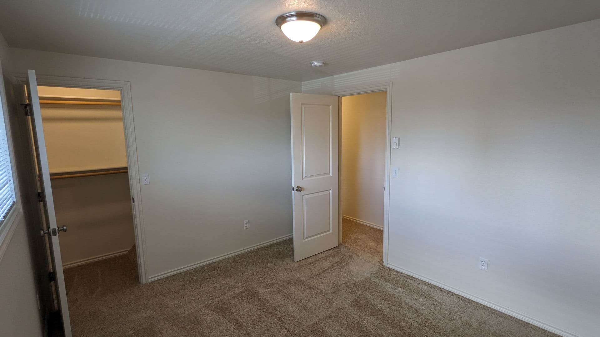 West Linn Apartment: 2781 Lancaster Street