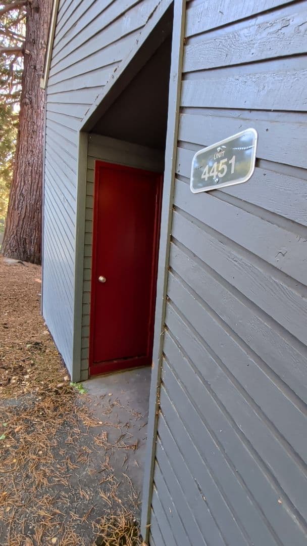 Beaverton Multiplex: 4450 SW Stoddard Drive