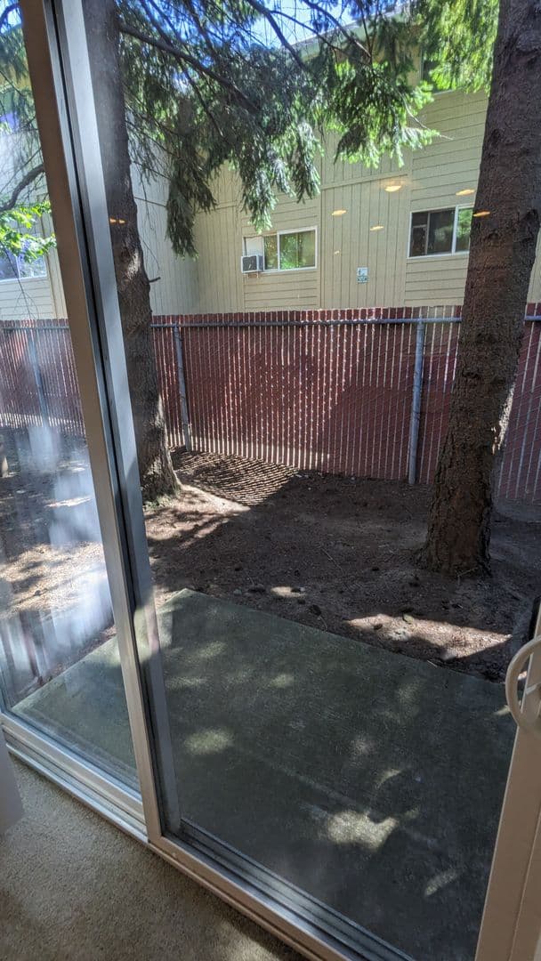 Portland Townhome: 16906 NE Halsey Street