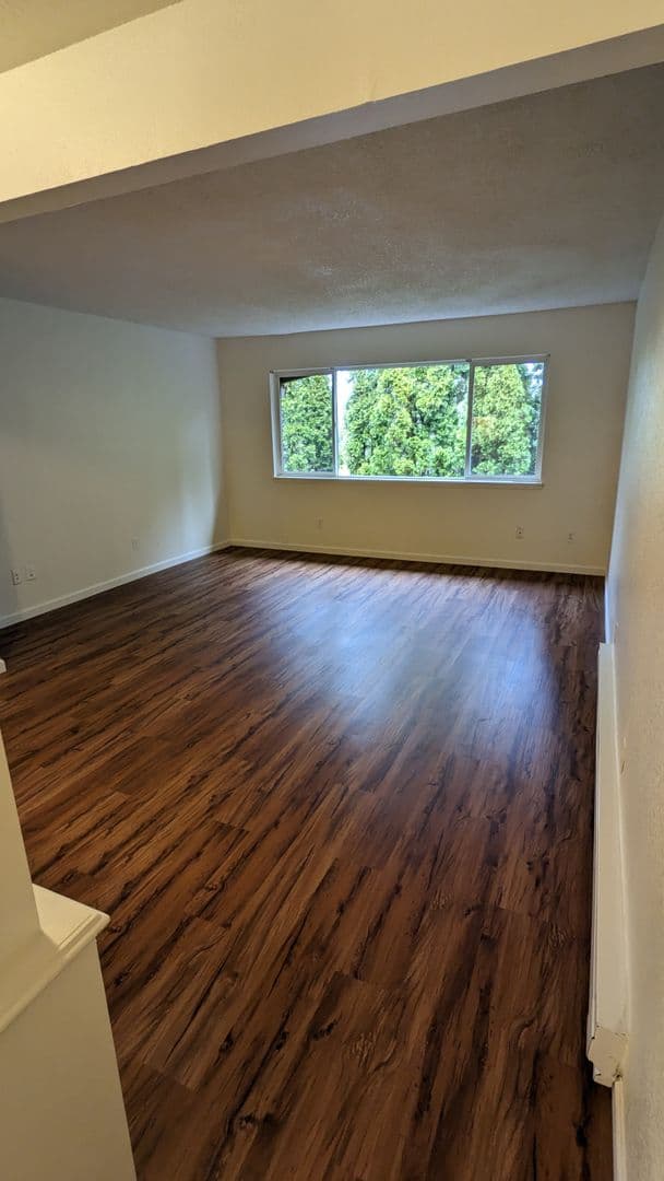Beaverton Apartment: 6320 SW Lombard Ave
