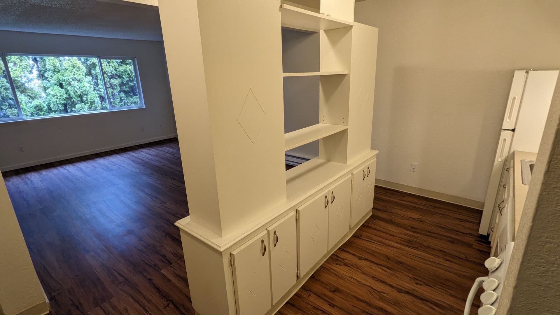 Beaverton Apartment: 6320 SW Lombard Ave