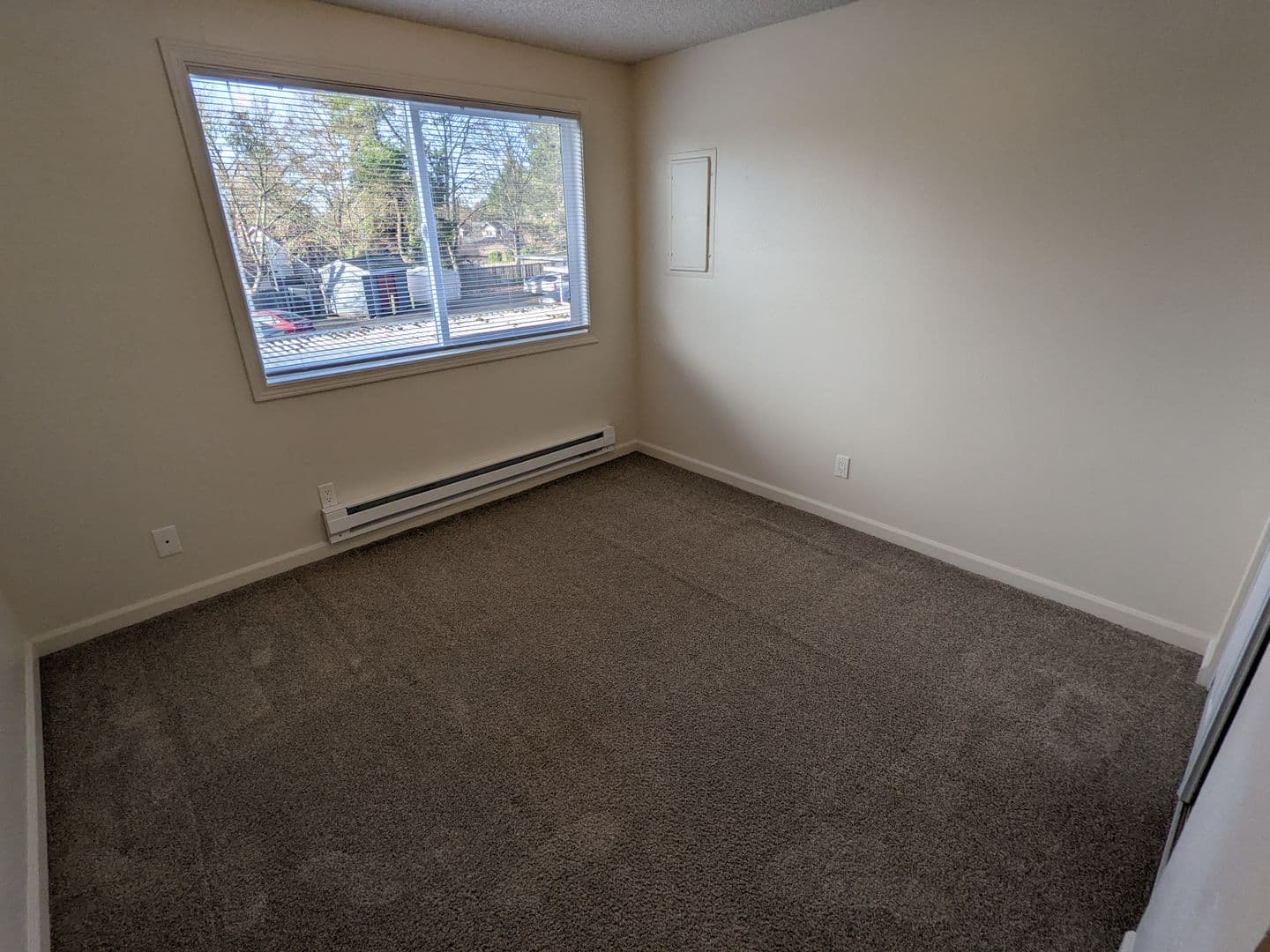 Beaverton Multiplex: 4450 SW Stoddard Drive