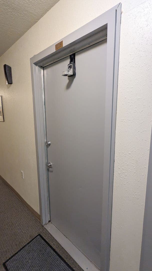 Portland Apartment: 10 S Porter street