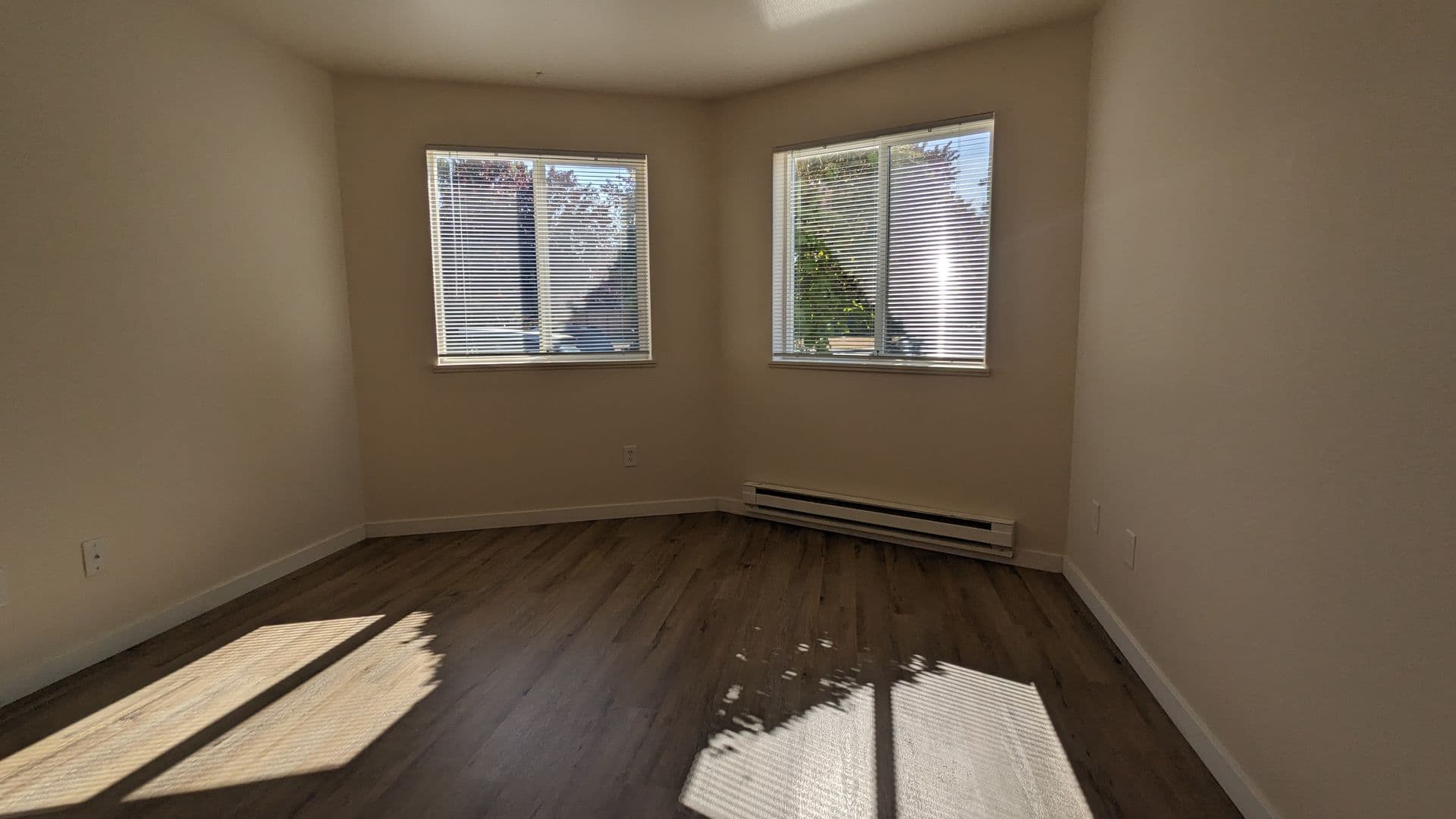 McMinnville Apartment: 1765 SW Tamarack St.